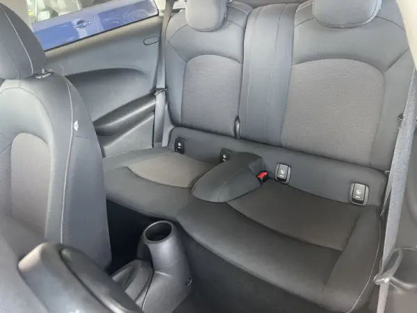 MINI 3 Portas One D 21