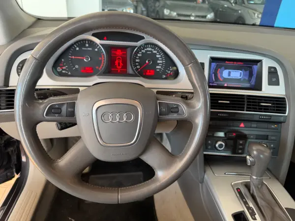 Audi A6 Avant 2.0 TDi Advance Multitronic 12