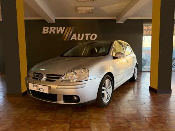 Volkswagen Golf 1.6 TDi Confortline 1