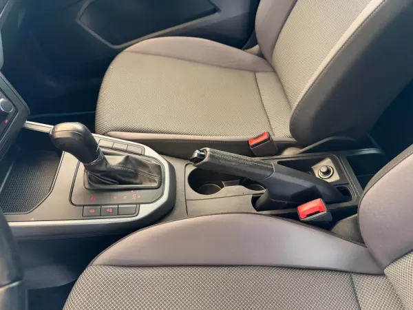 SEAT Arona 1.0 TSI Style DSG 22