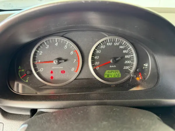 Mazda 2 1.25 Exclusive 10