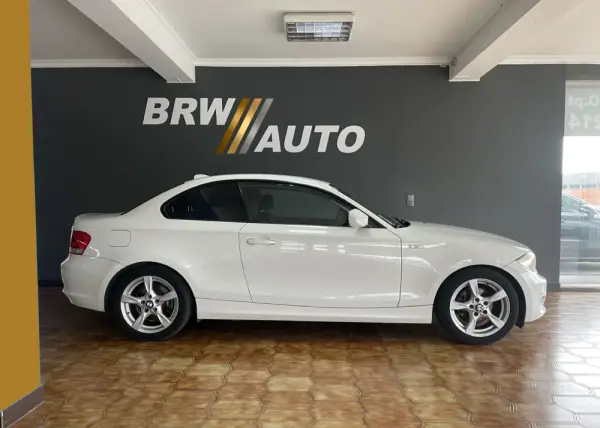 BMW 118 D Coupé 6