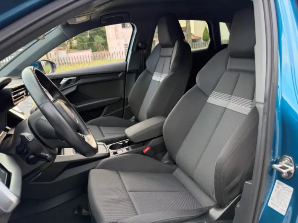 Audi A3 Sportback 30 TFSI Advanced 3