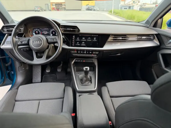 Audi A3 Sportback 30 TFSI Advanced 10
