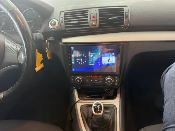 BMW 118 d 11