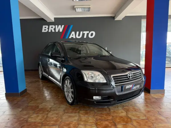 Toyota Avensis LB 2.0 D-4D Sol 6