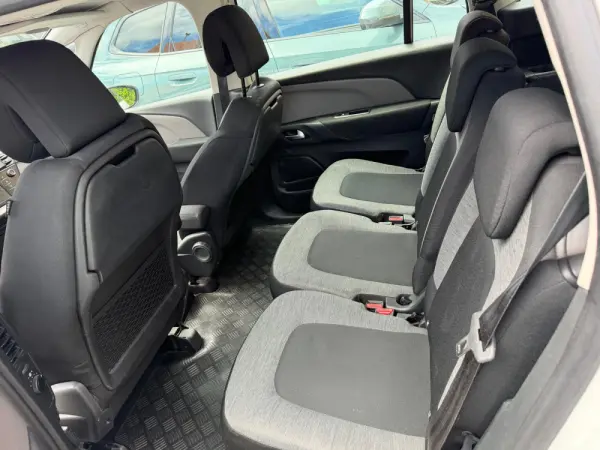 Citroen C4 Spacetourer 1.5 BlueHDi Shine EAT8 11
