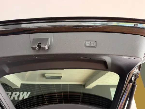 Audi Q8 55 TFSIe quattro Tiptronic 30