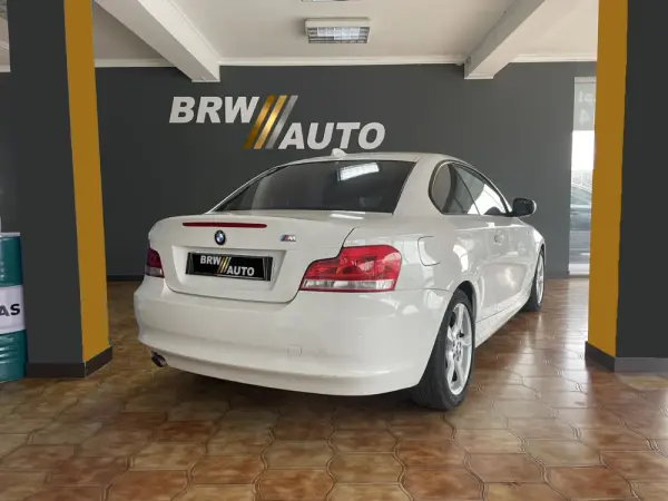 BMW 118 D Coupé 5