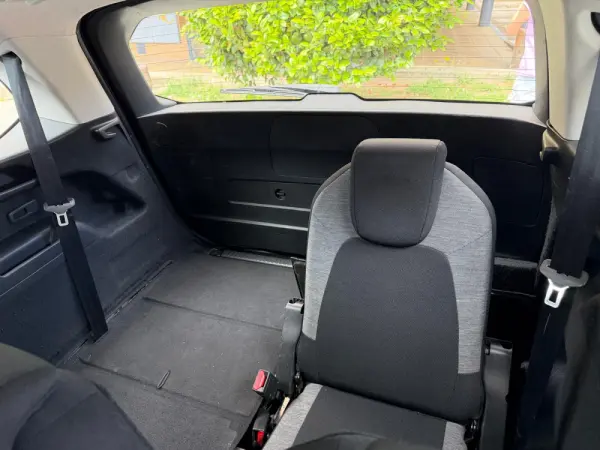 Citroen C4 Spacetourer 1.5 BlueHDi Shine EAT8 12