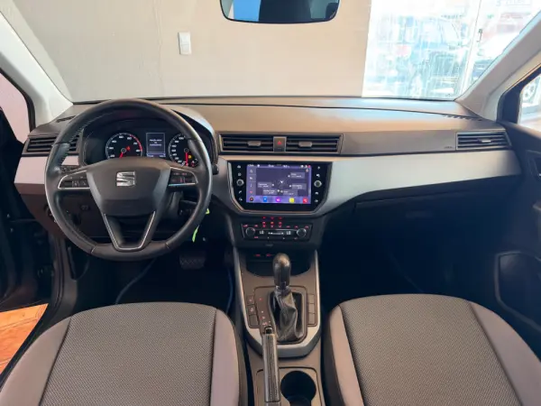 SEAT Arona 1.0 TSI Style DSG 23