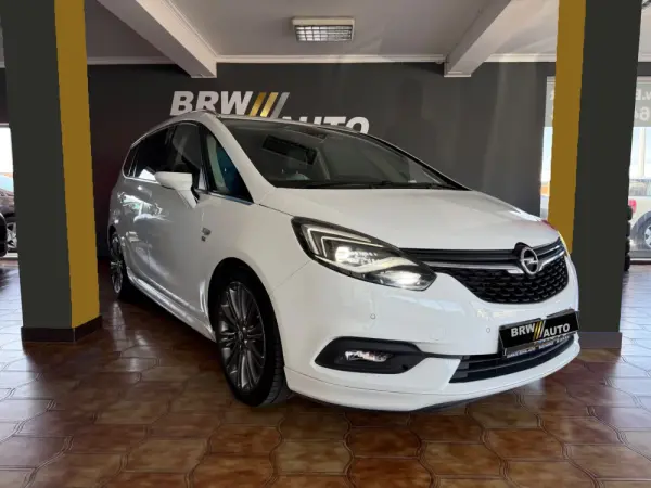 Opel Zafira 2.0 CDTI OPC Line S/S 5