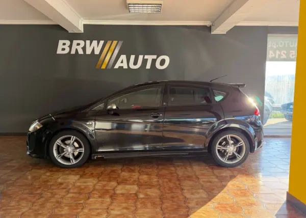 SEAT Leon 1.4 TSi Linea R 2