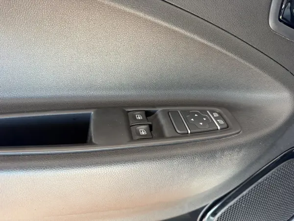 Renault Zoe (c/ Bateria) Intens 50 7
