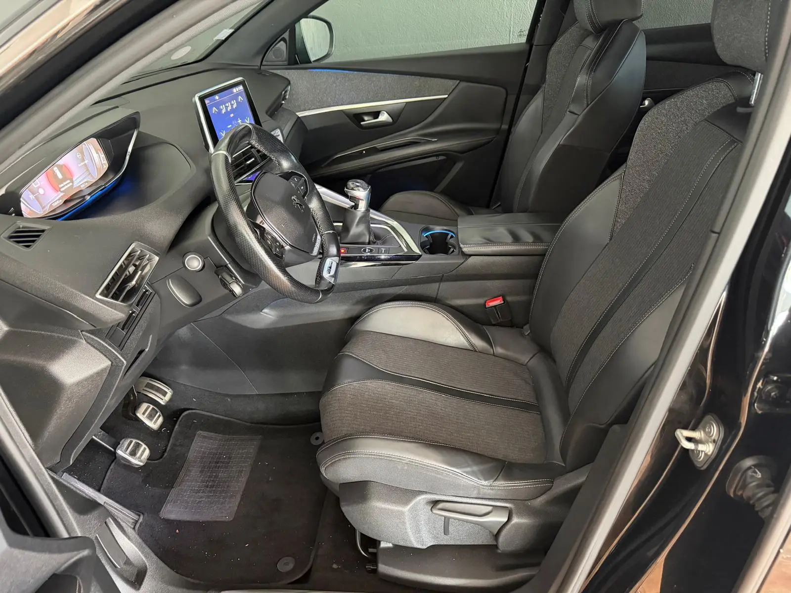 Peugeot 3008 1.2 PureTech GT Line 8
