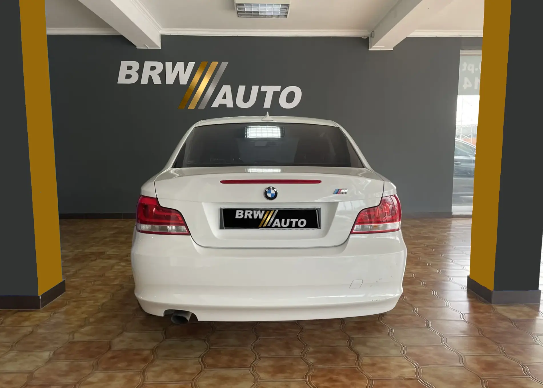 BMW 118 D Coupé 4