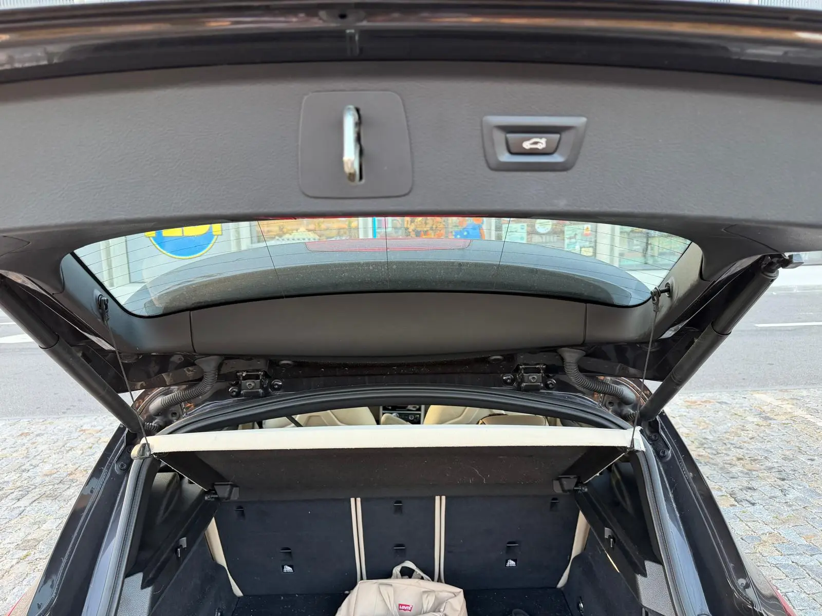 BMW 216 Active Tourer d Line Luxury 16