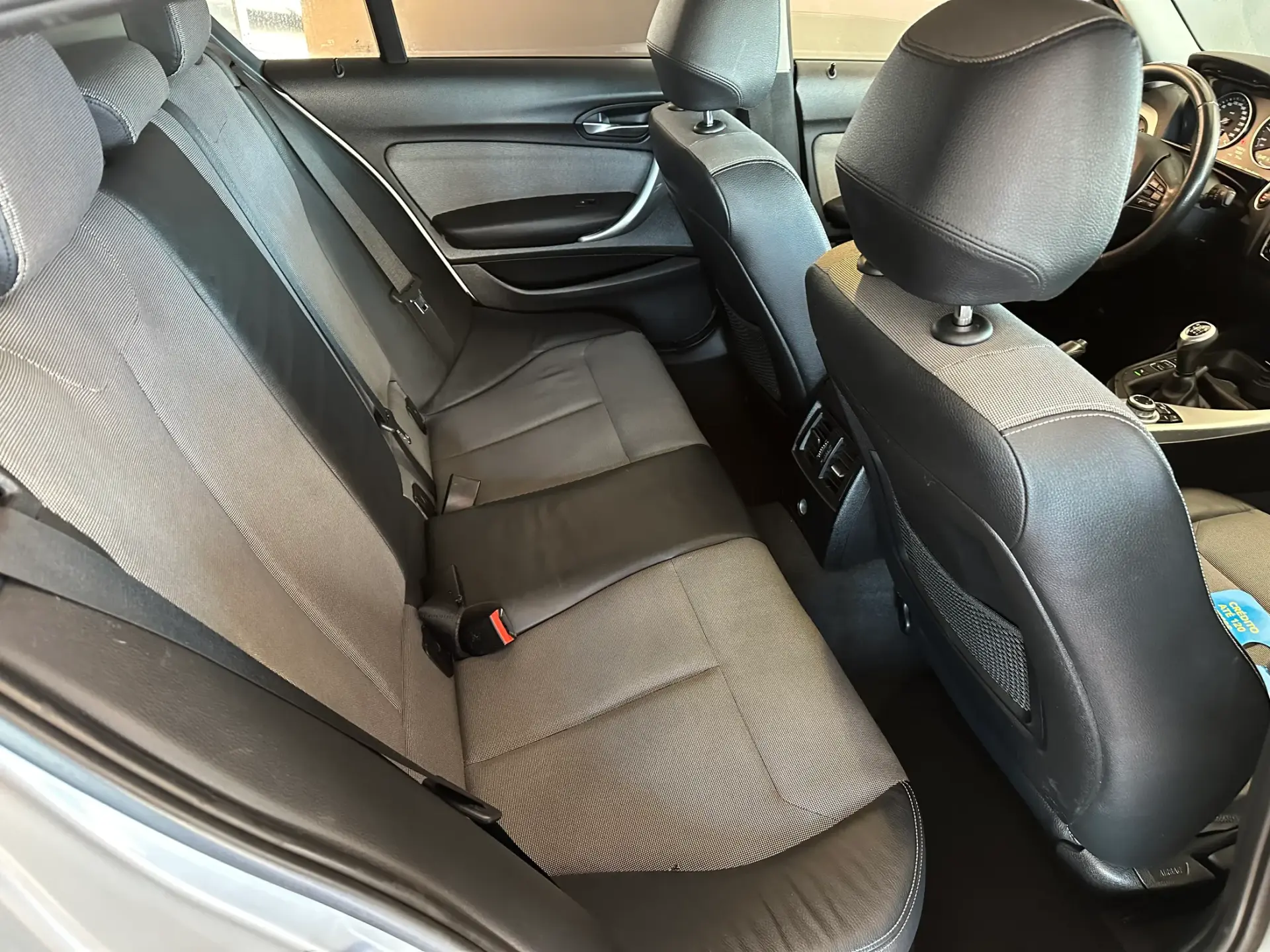 BMW 116 d EfficientDynamics Line Urban 26