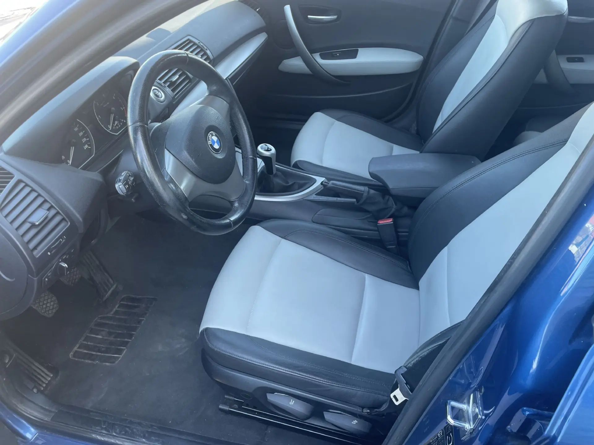 BMW 120 d Exclusive 9