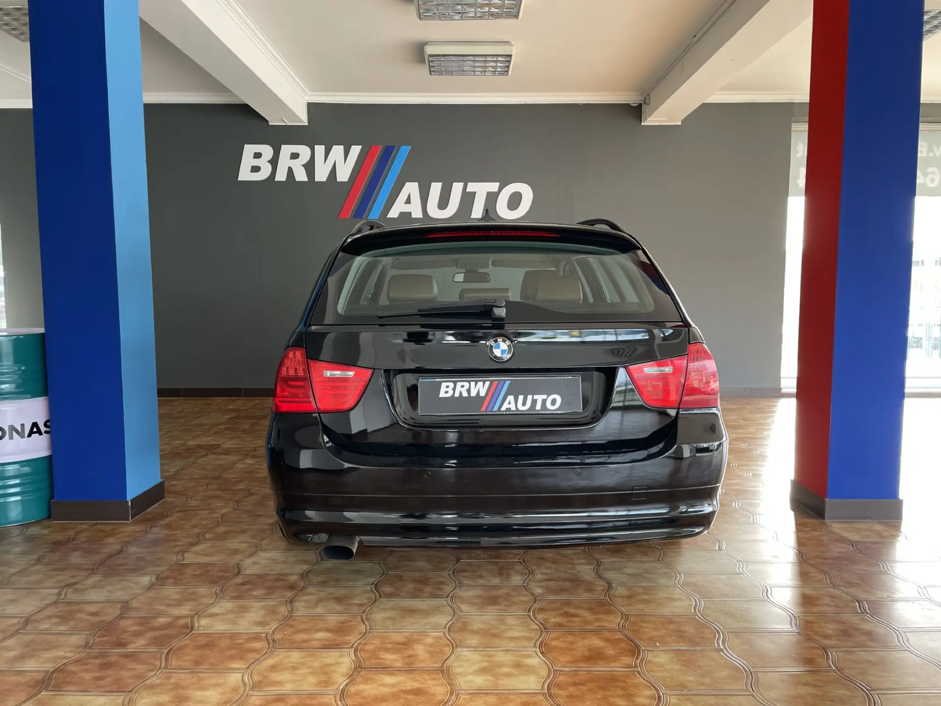 BMW 318 d Touring Navigation 4