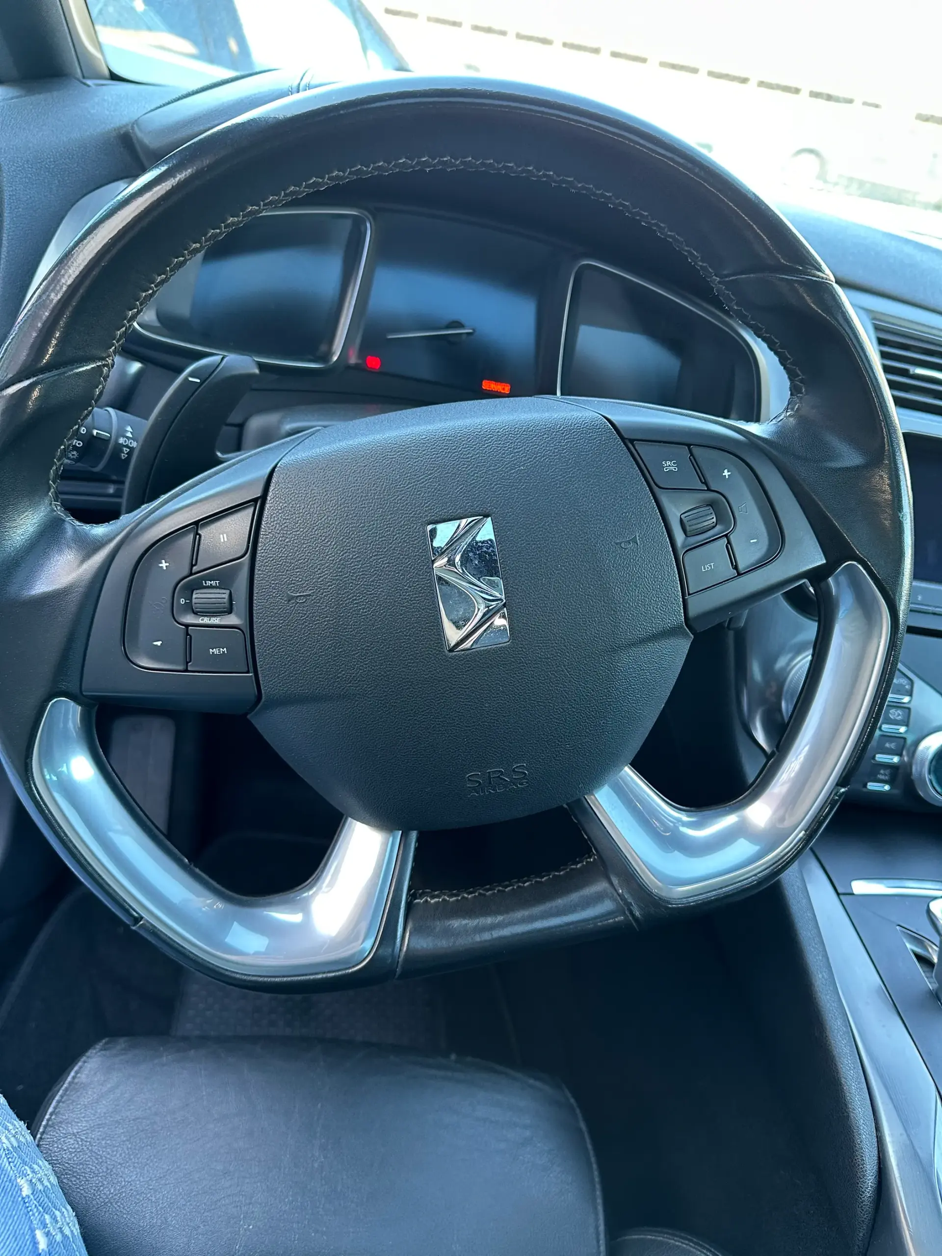 DS DS5 2.0 Hybrid4 Sport Chic 11