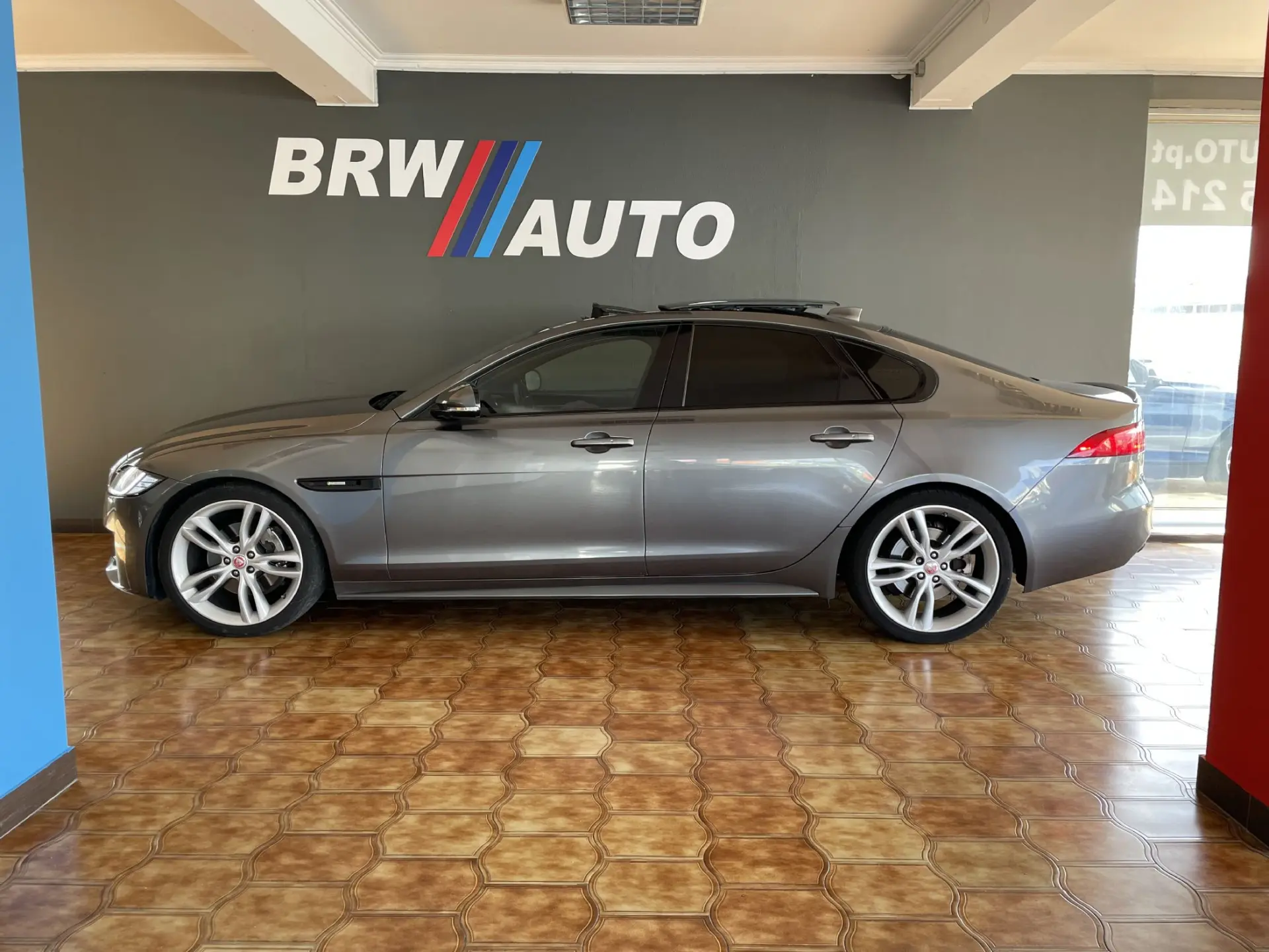 Jaguar XF 2.0 D R-Sport Aut. 2