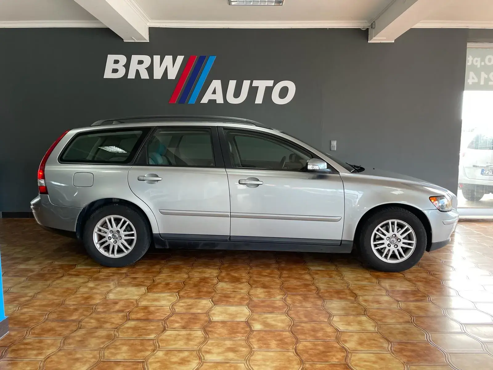 Volvo V50 1.6 D Momentum 6