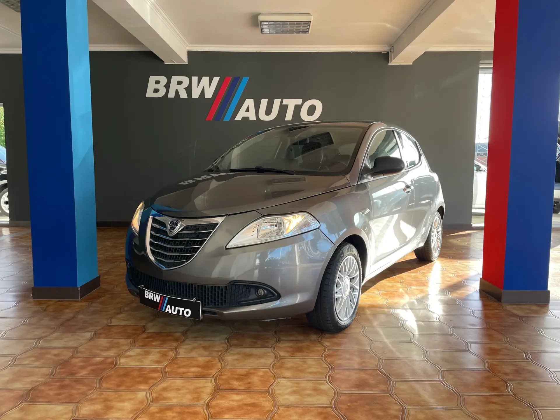 Lancia Ypsilon 1.3 M-jet S&S Silver 1