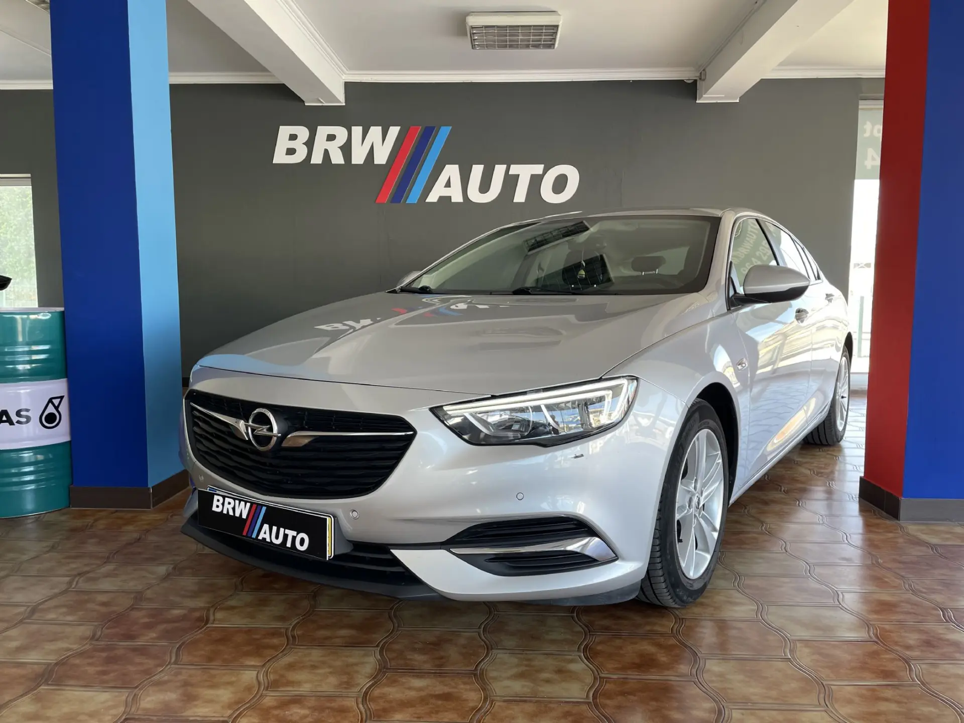 Opel Insignia Grand Sport 1.6 CDTi Business Edition 1