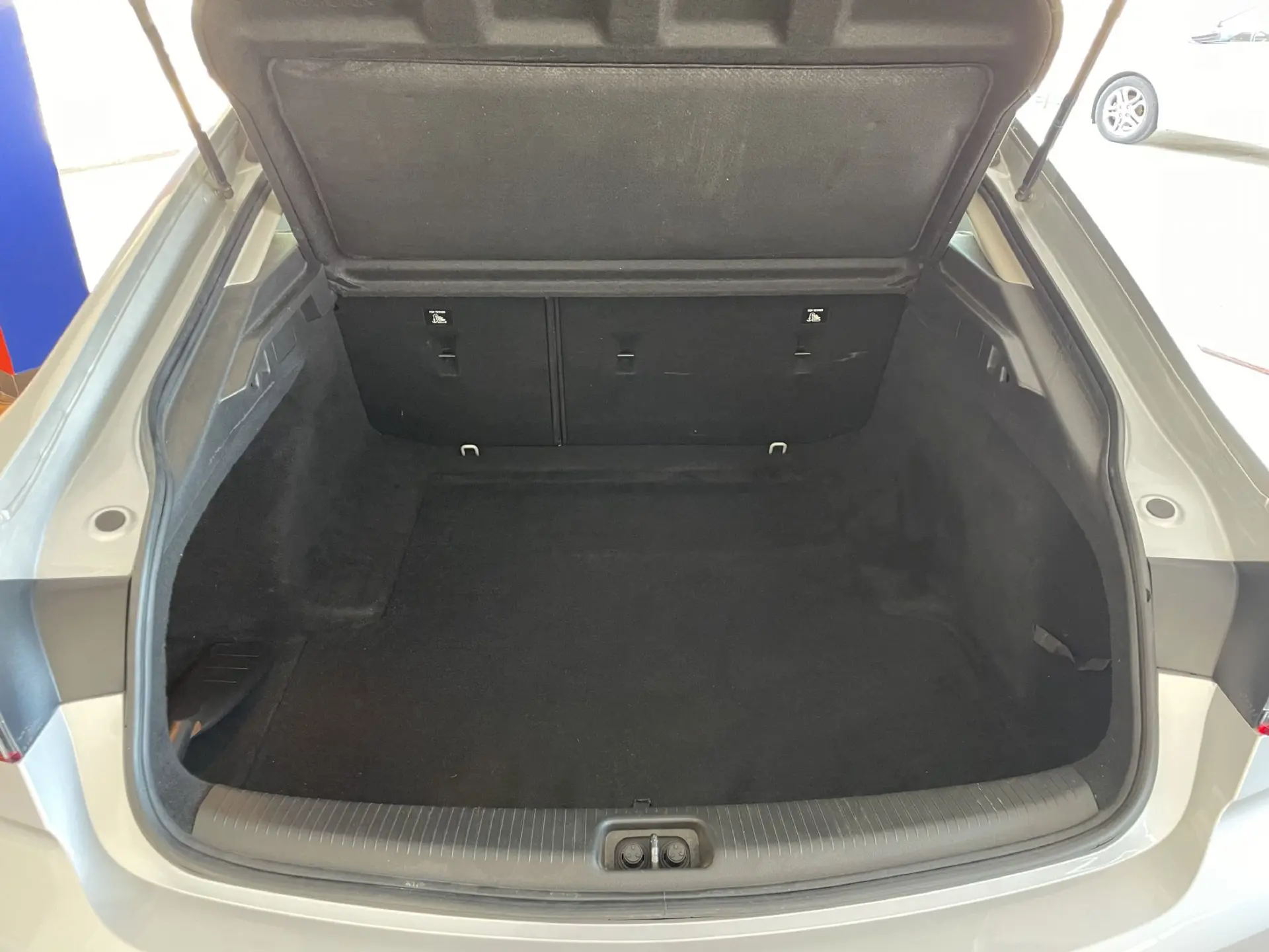 Opel Insignia Grand Sport 1.6 CDTi Business Edition 28
