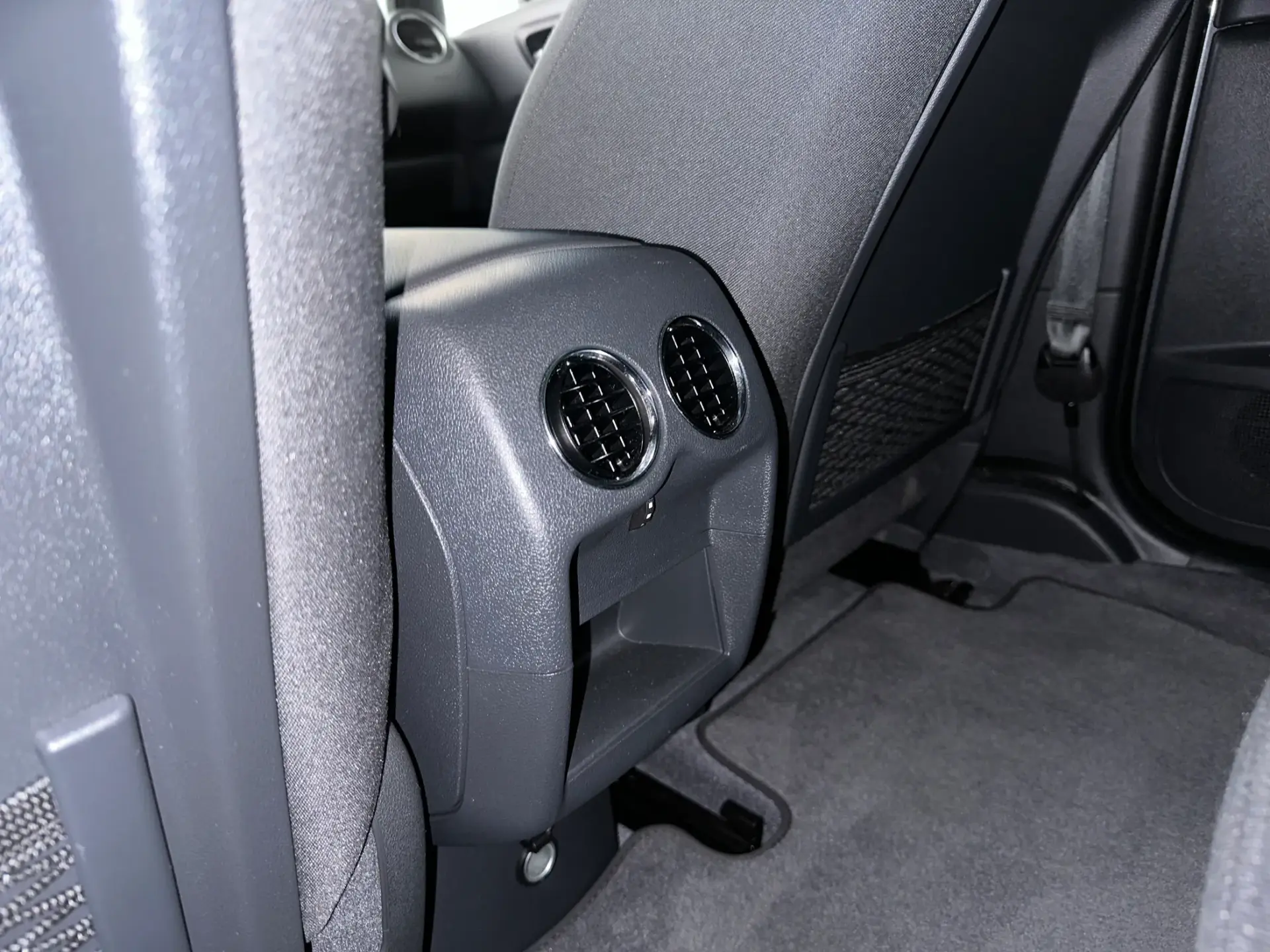 Peugeot 3008 1.6 e-HDi Style 2-Tronic 23