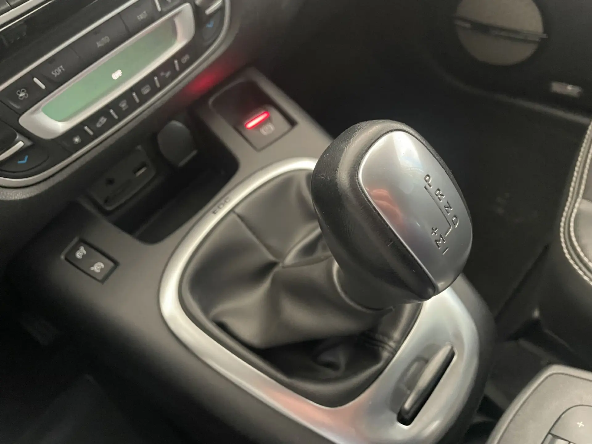 Renault Grand Scénic 1.5 dCi Bose Edition EDC SS 17