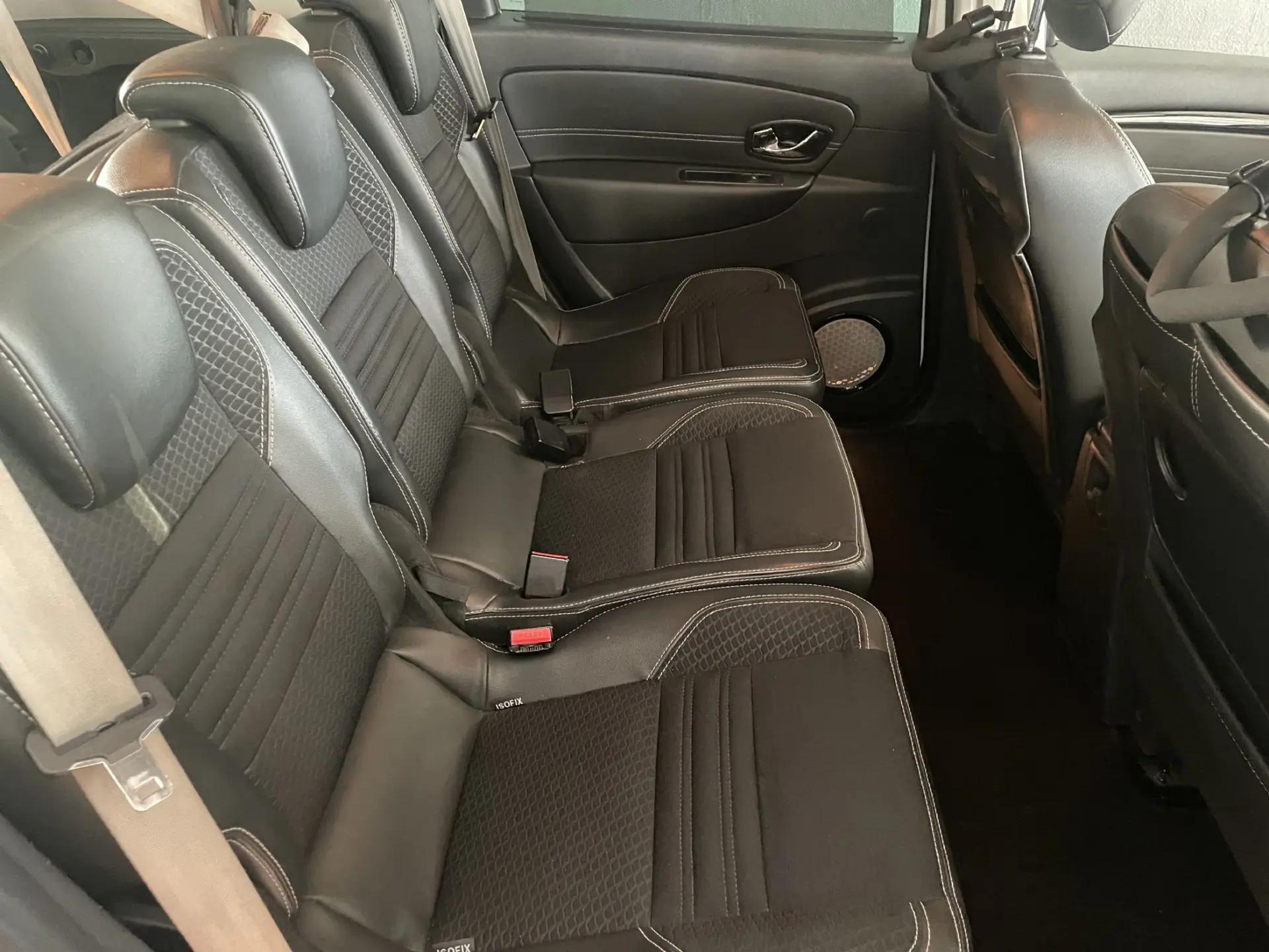 Renault Grand Scénic 1.5 dCi Bose Edition EDC SS 29