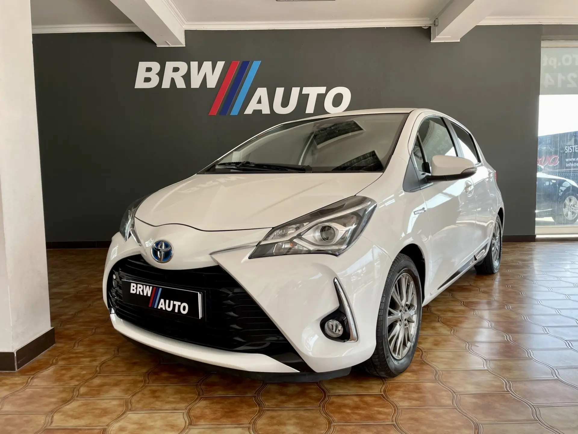 Toyota Yaris 1.5 HSD Exclusive 1