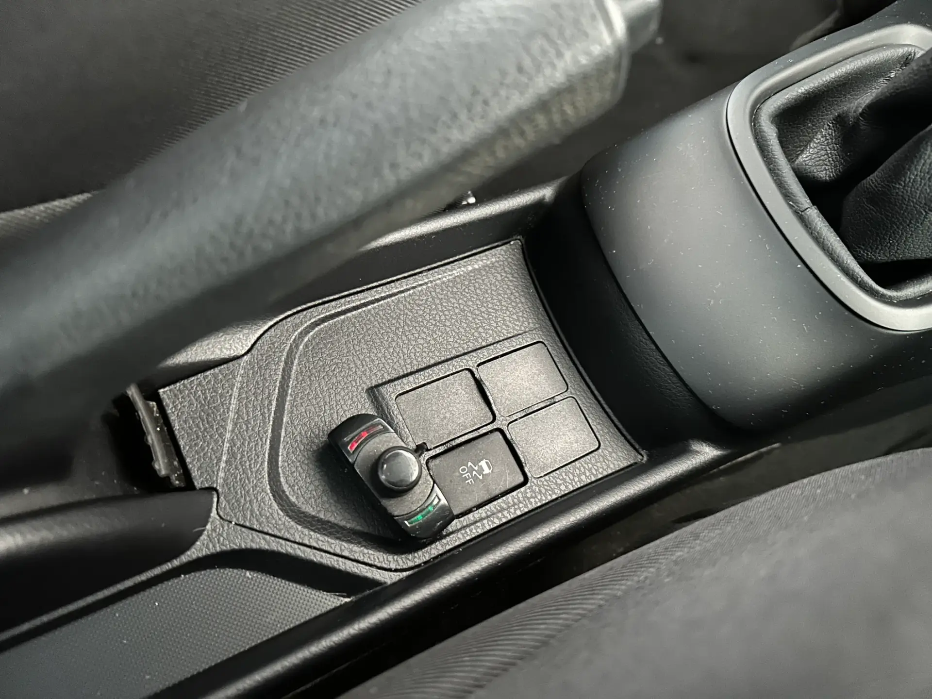 Toyota Yaris 1.0 VVT-i Comfort 15