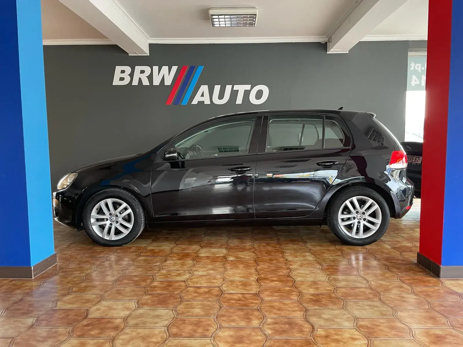 Volkswagen Golf 1.6 TDi Confortline DSG 2