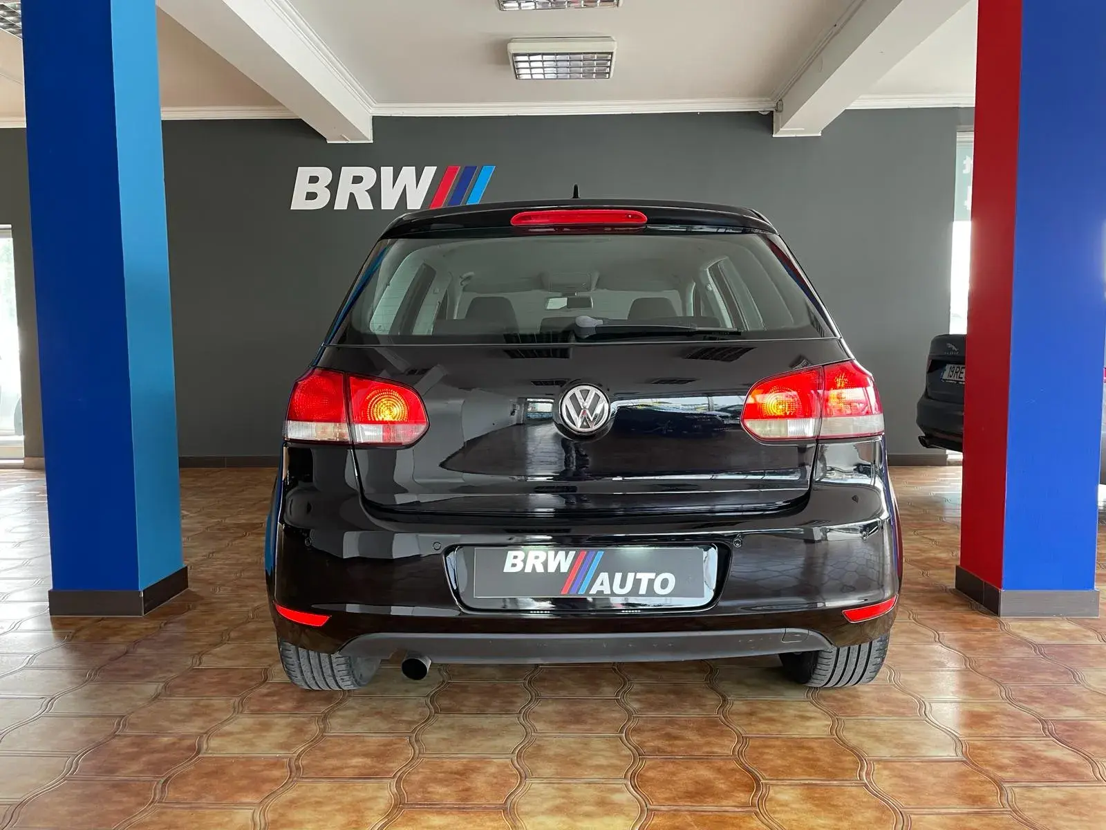 Volkswagen Golf 1.6 TDi Confortline DSG 4