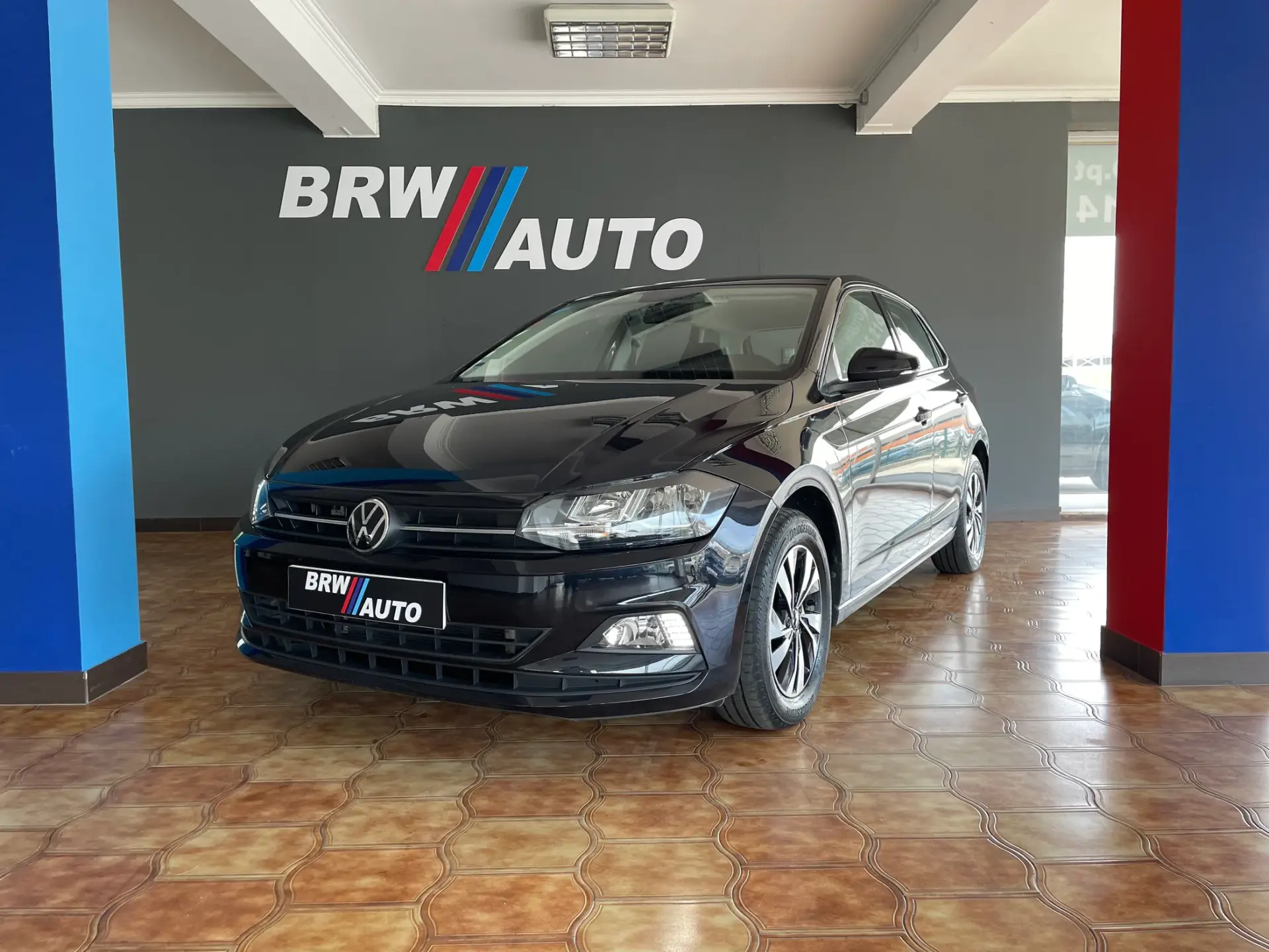 Volkswagen Polo 1.0 TSI Confortline 1