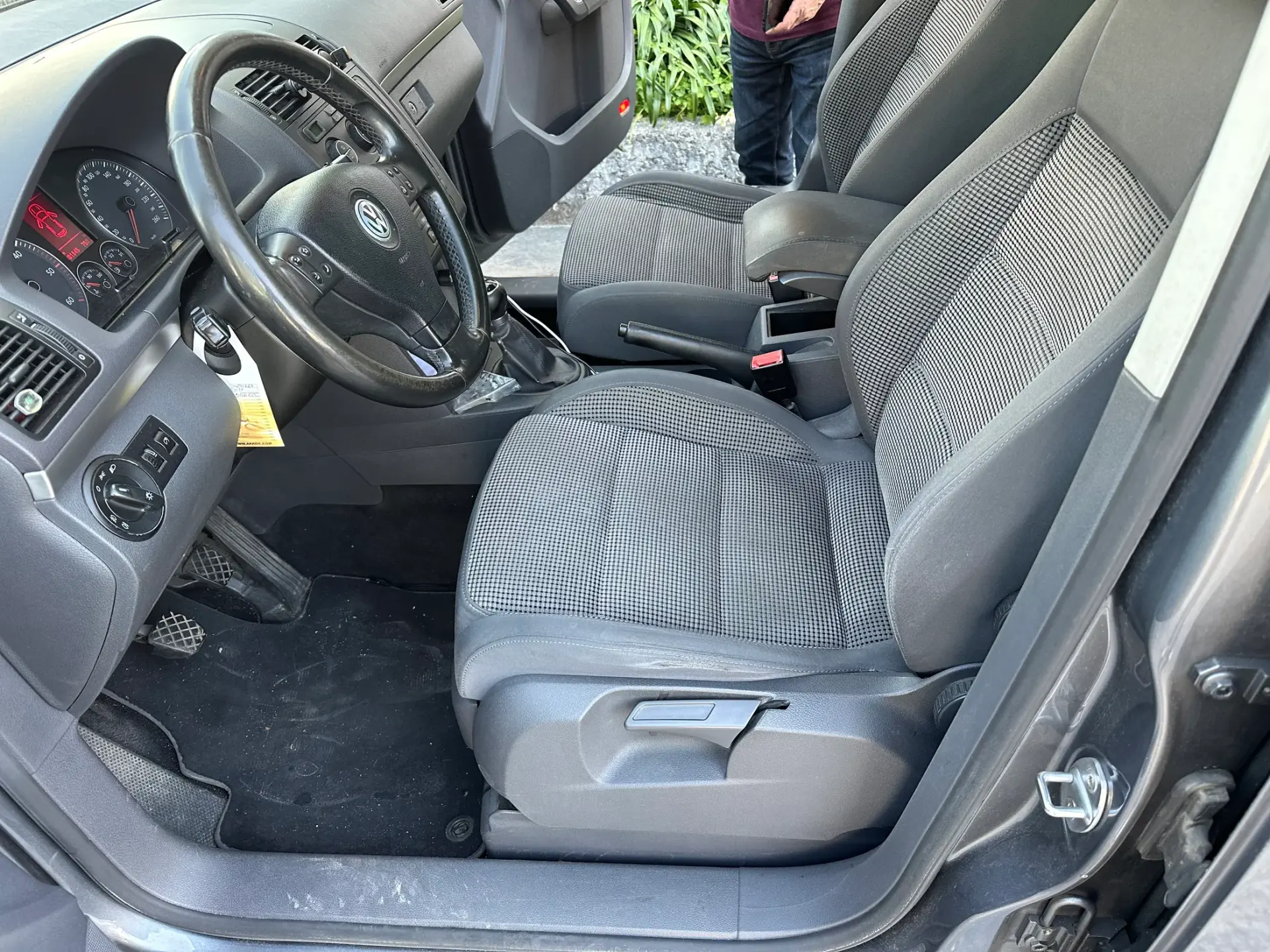 Volkswagen Touran 2.0 TDi Highline 7L 7