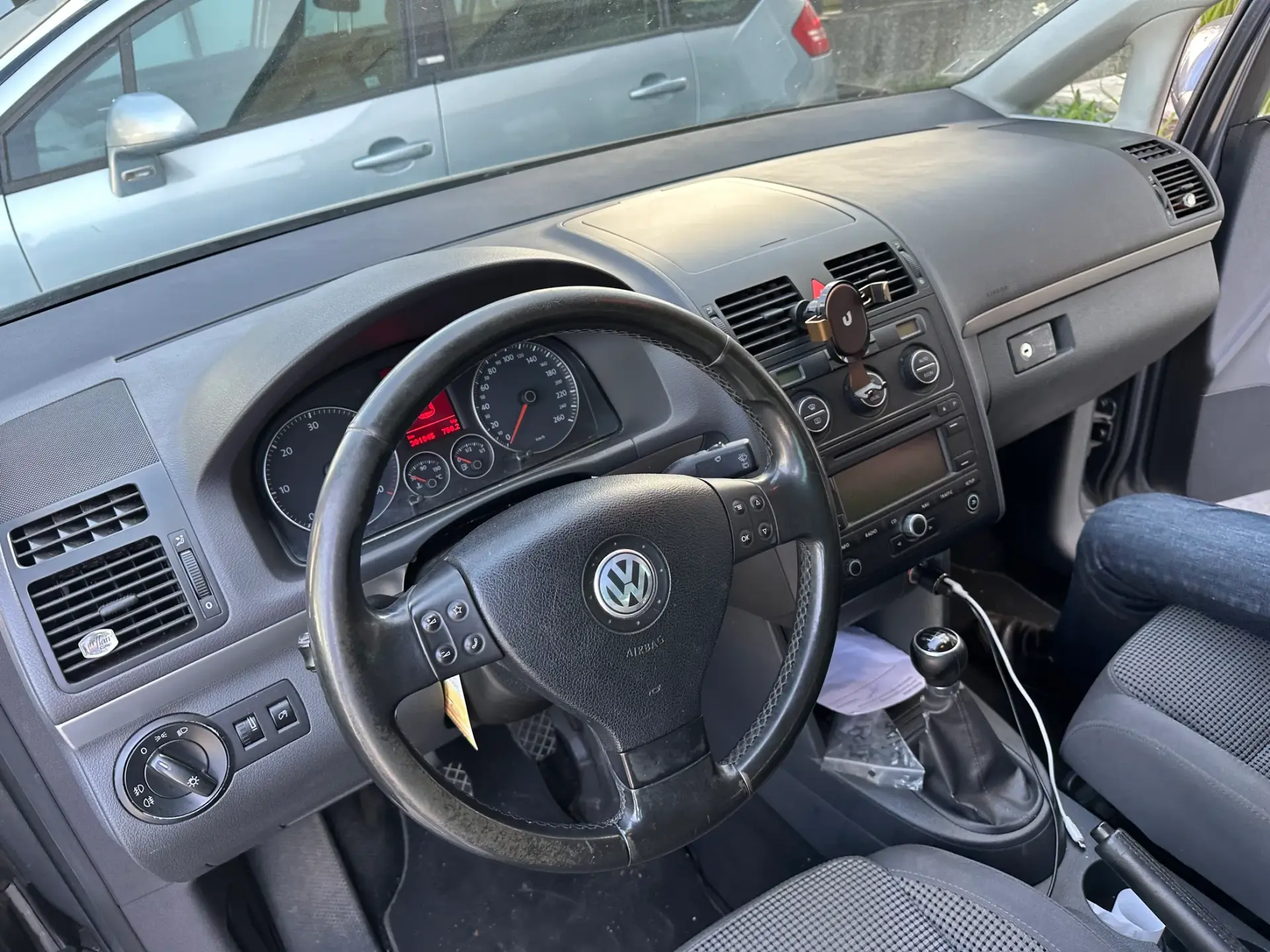 Volkswagen Touran 2.0 TDi Highline 7L 8