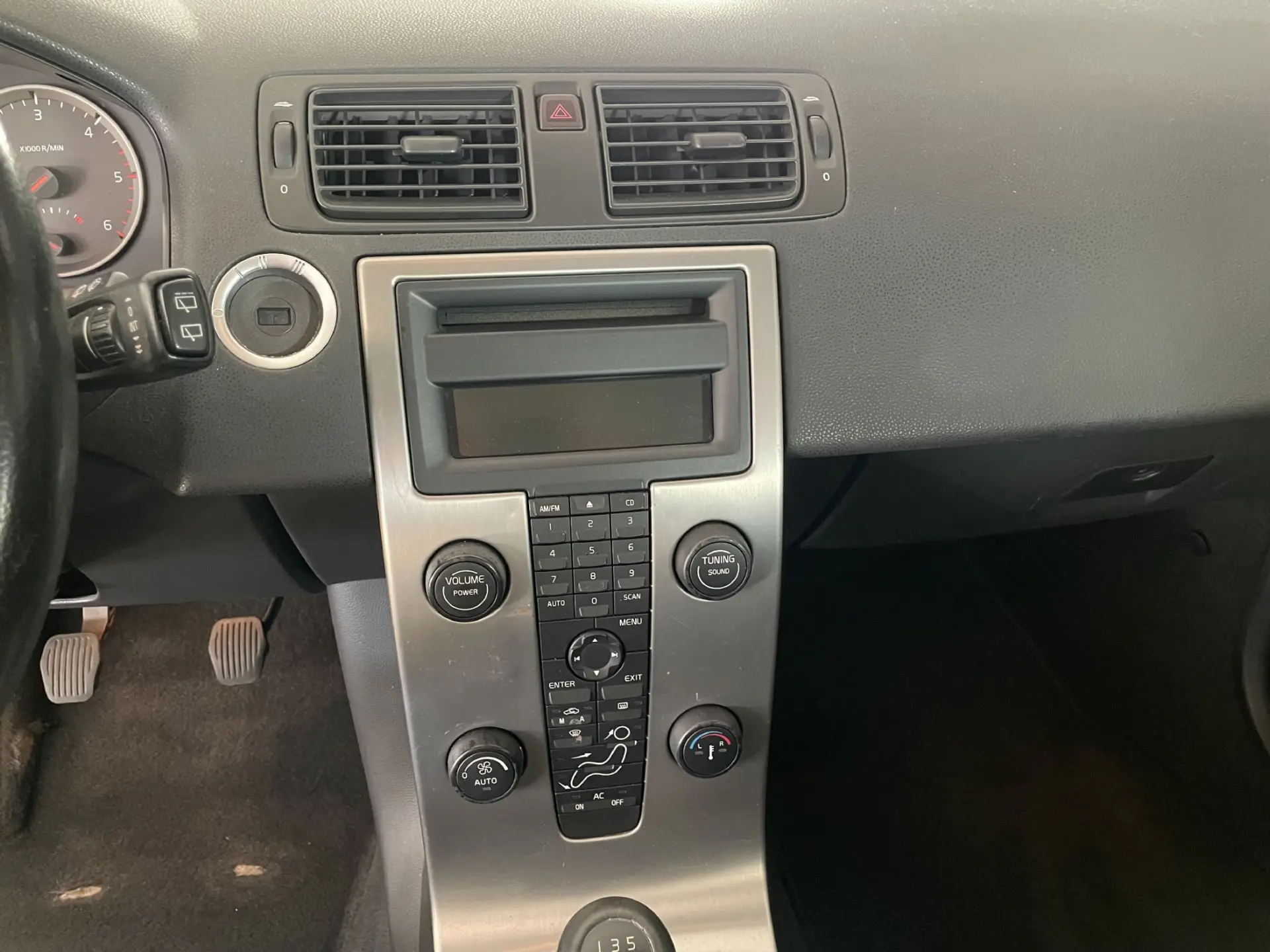 Volvo V50 1.6 D Nível 3 12