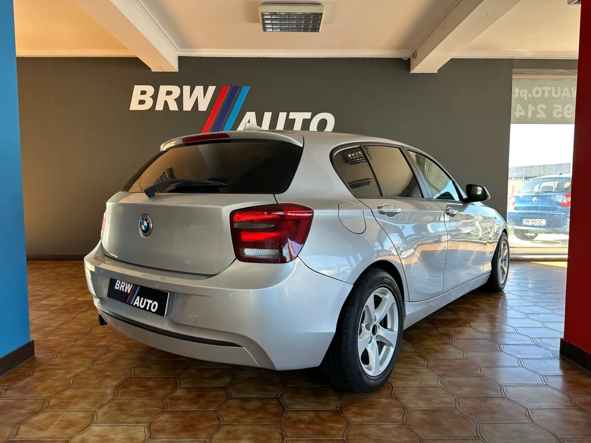 BMW 116 d EfficientDynamics Line Urban 5