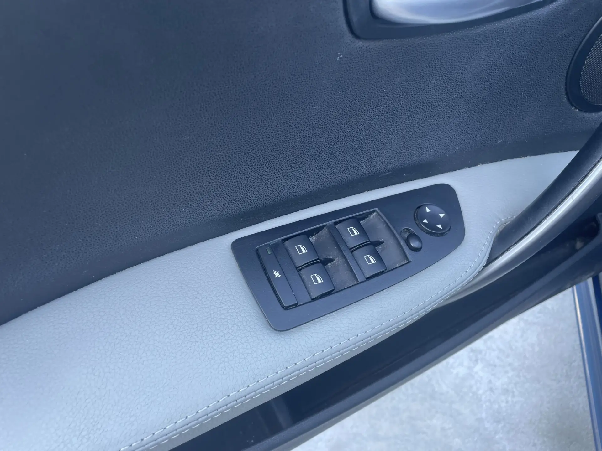 BMW 120 d Exclusive 10