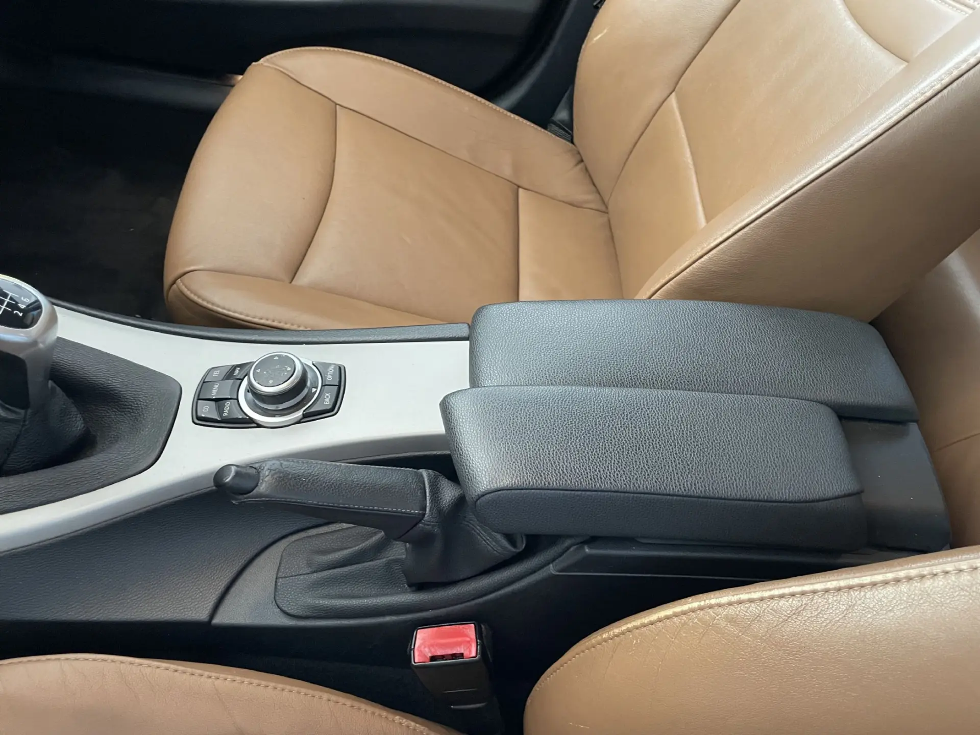 BMW 318 d Touring Navigation 15