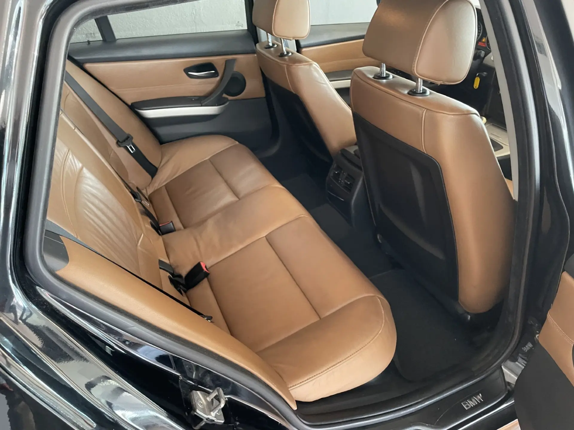 BMW 318 d Touring Navigation 25