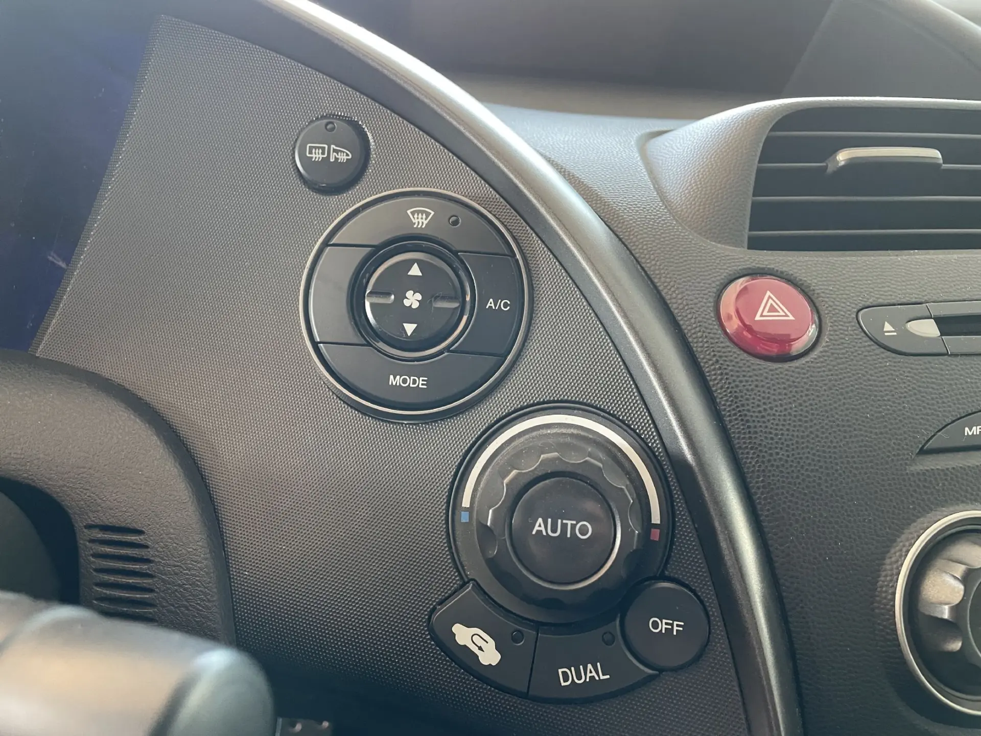 Honda Civic 1.4 i-VTEC Type-S 12