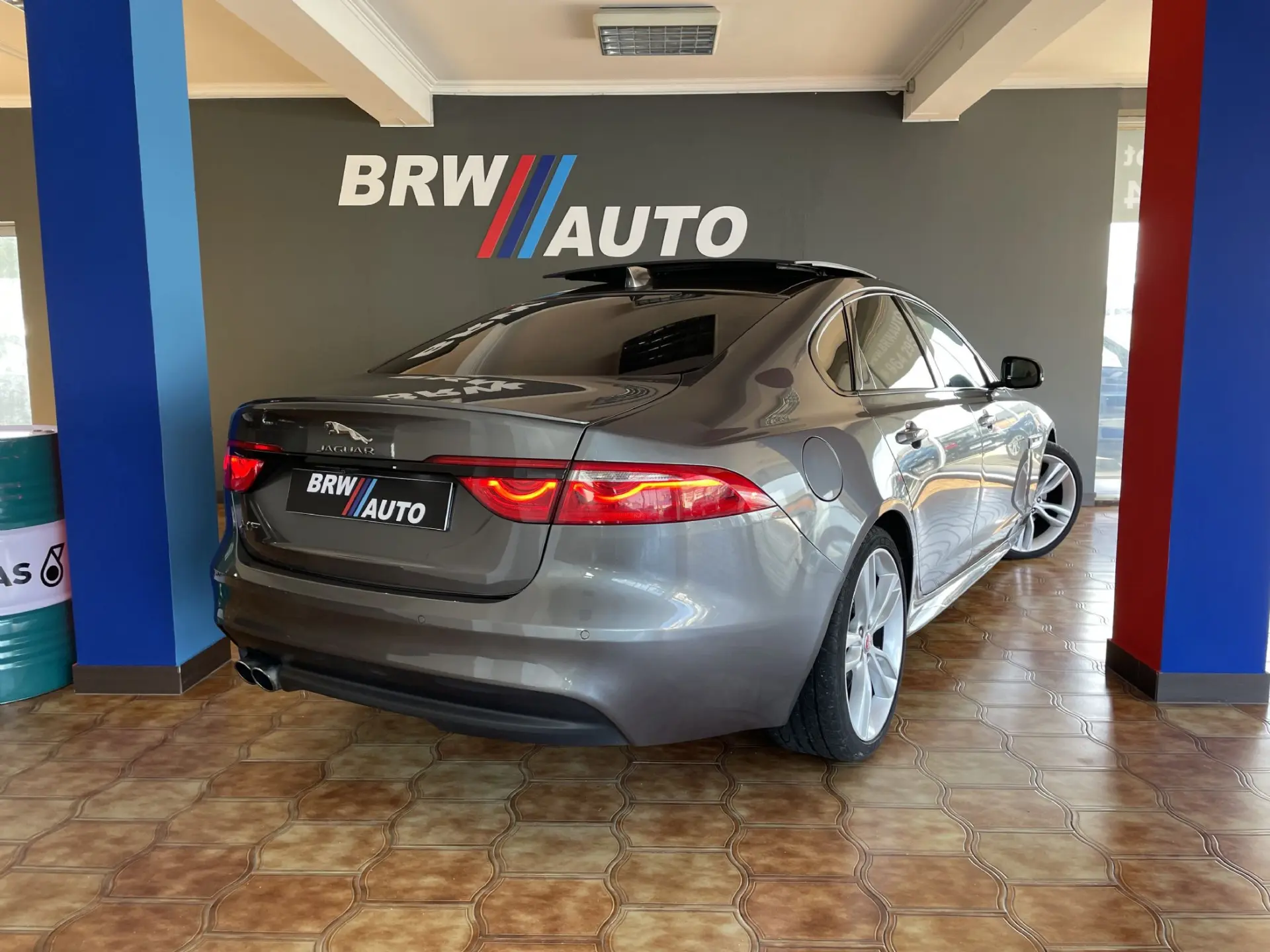 Jaguar XF 2.0 D R-Sport Aut. 5