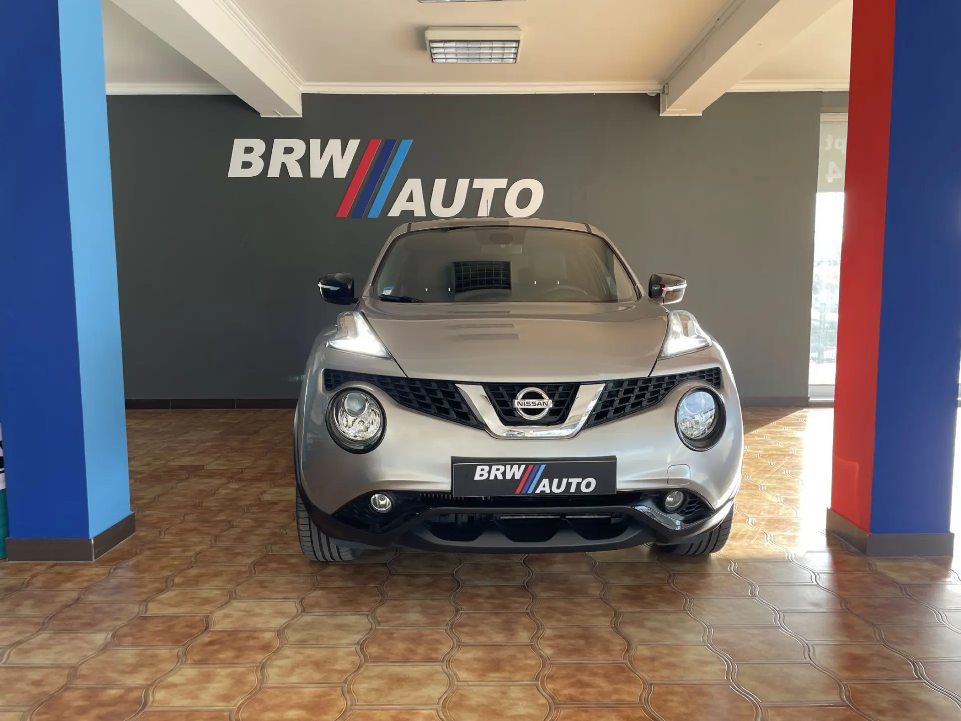 Nissan Juke 1.5 dCi Tekna Pack Exterior 2 Black Tokyo 8