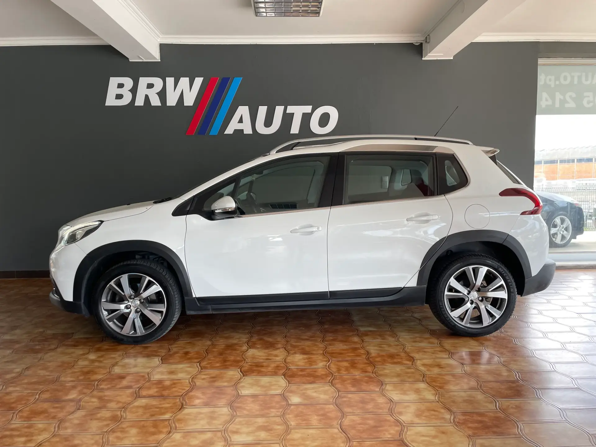 Peugeot 2008 1.2 PureTech Crossway 7