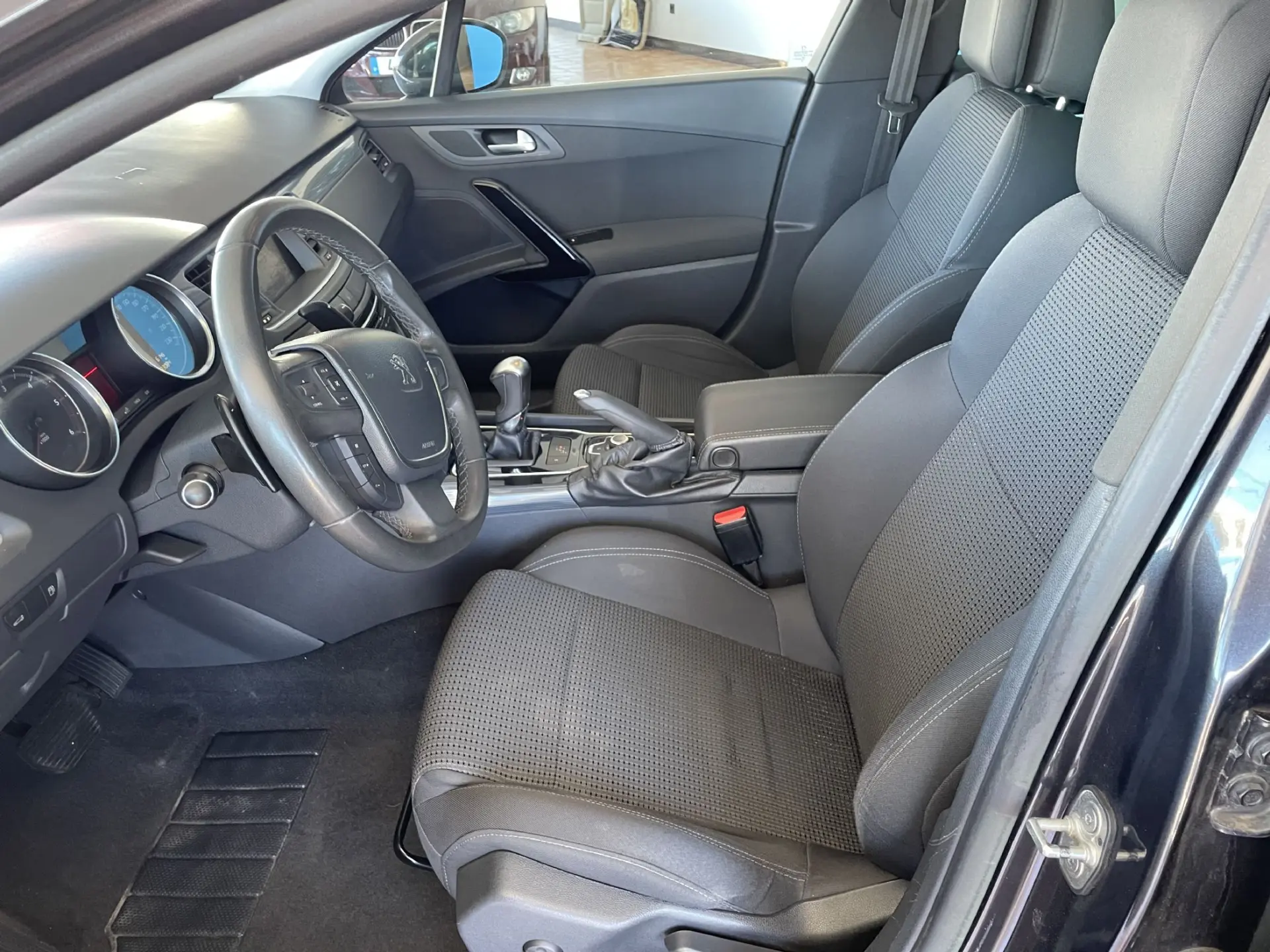 Peugeot 508 SW 1.6 e-HDi Allure 2-Tronic J18 13